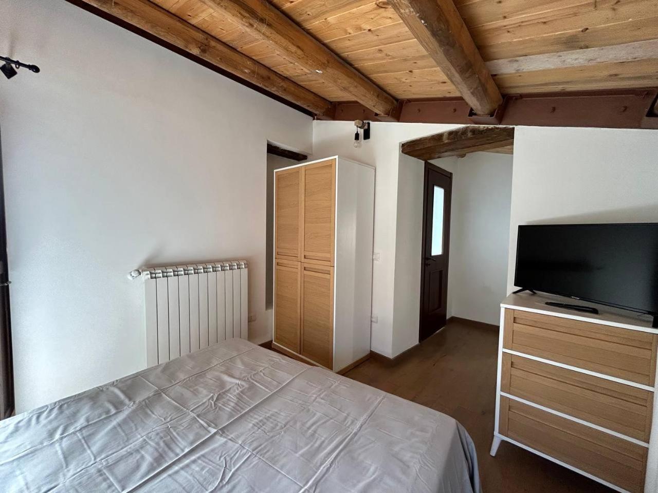Il Borgo Dei Normanni Villa Colliano Екстериор снимка